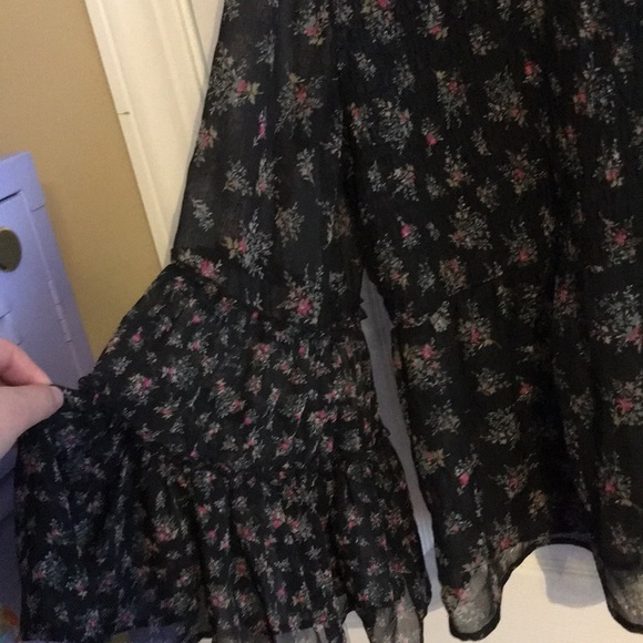 Top - Picture 2 of 5